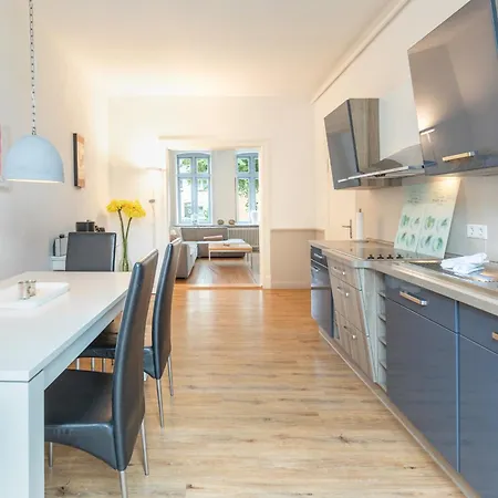 Stadthuus 51 Semesterbostad *